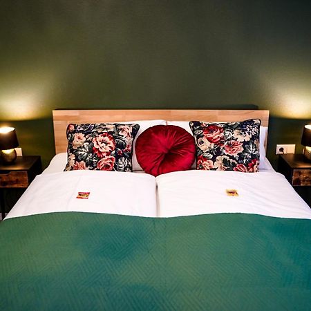 Hotel Residenz Luxury Apartments Metzingen  Buitenkant foto