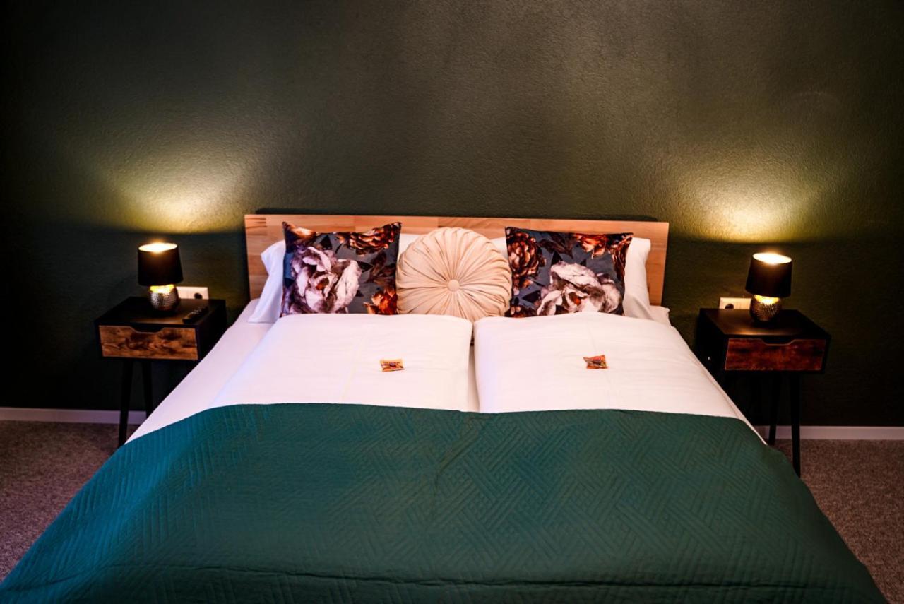 Hotel Residenz Luxury Apartments Metzingen  Buitenkant foto
