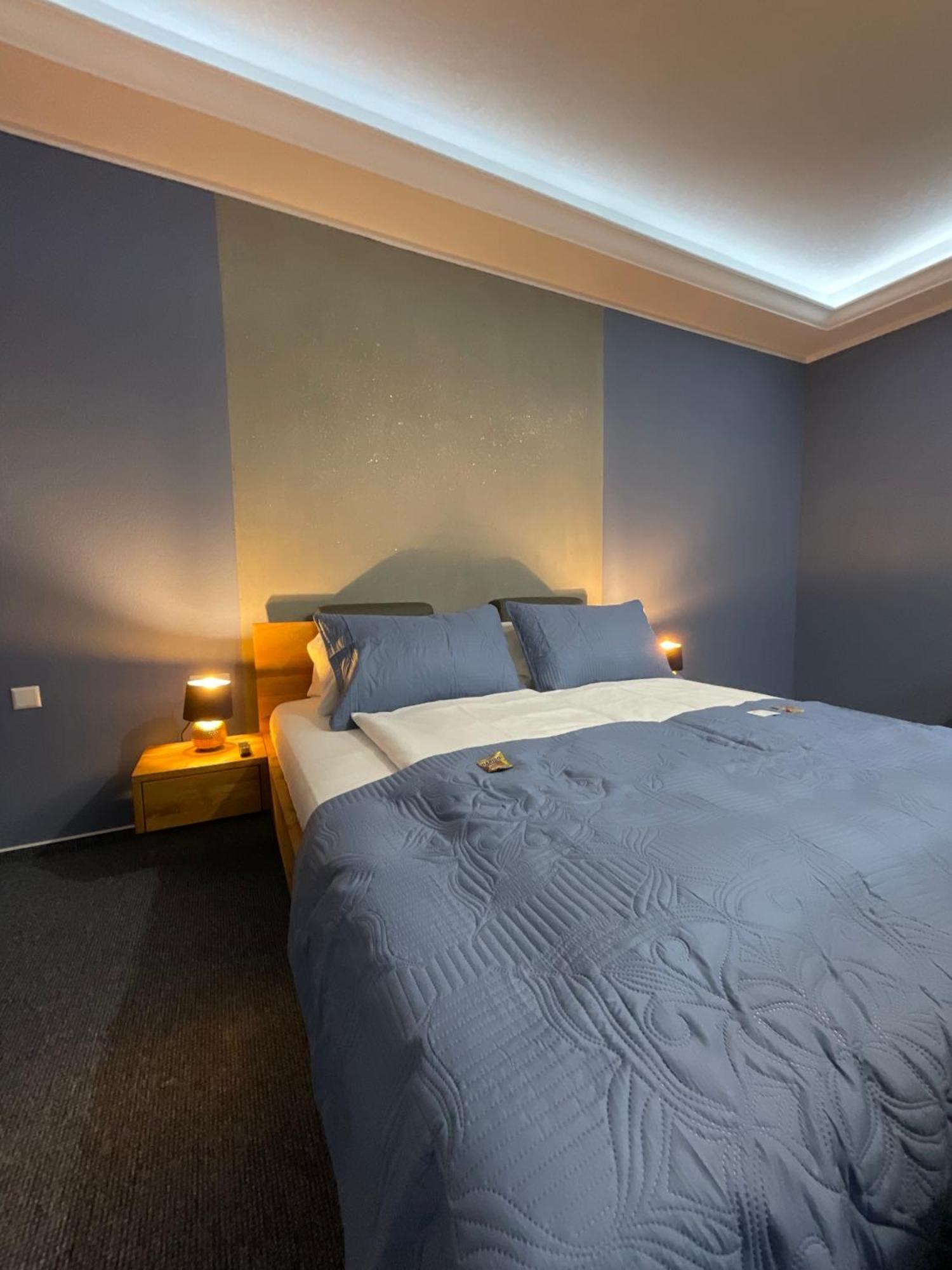 Hotel Residenz Luxury Apartments Metzingen  Buitenkant foto