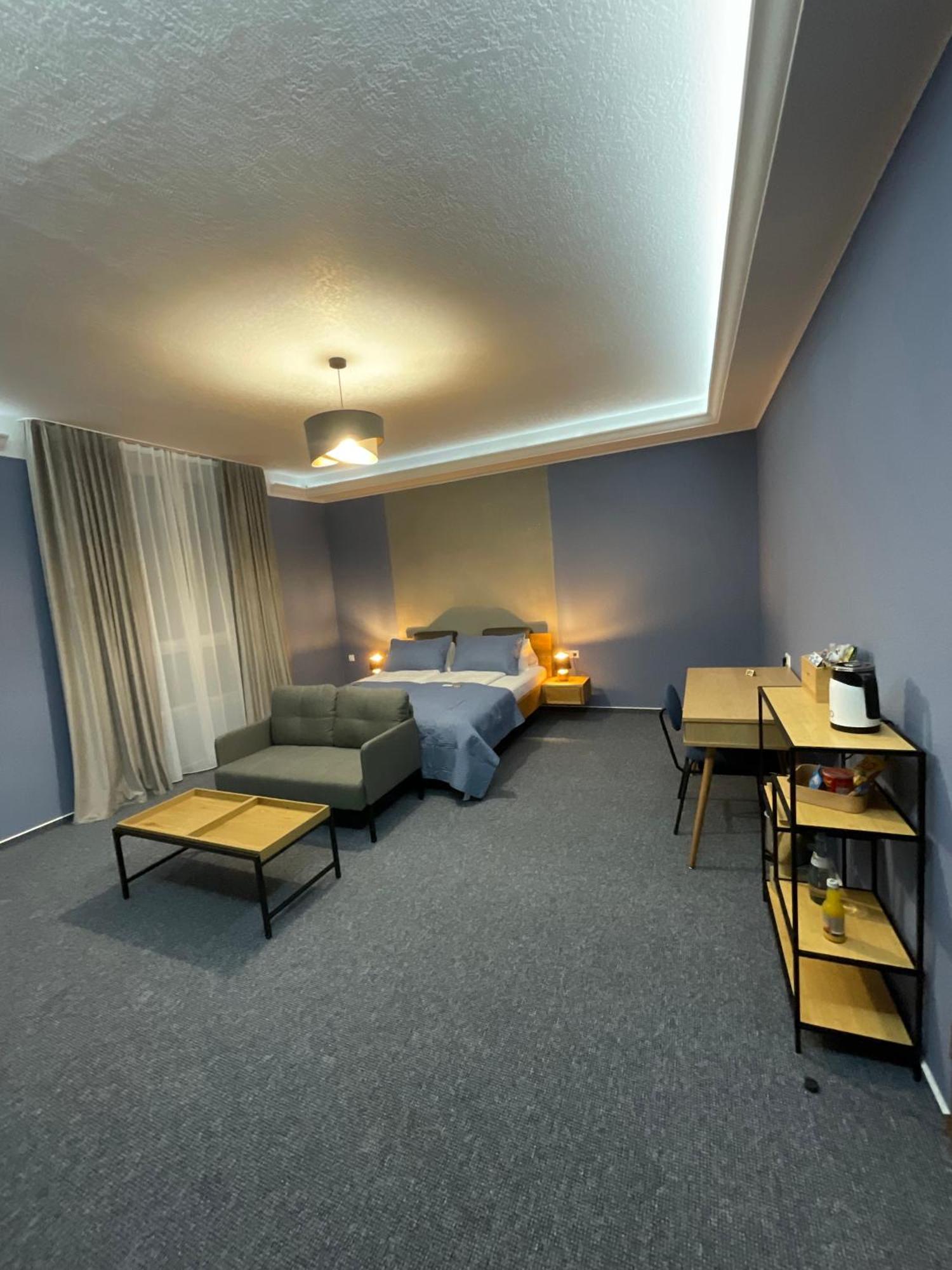 Hotel Residenz Luxury Apartments Metzingen  Buitenkant foto