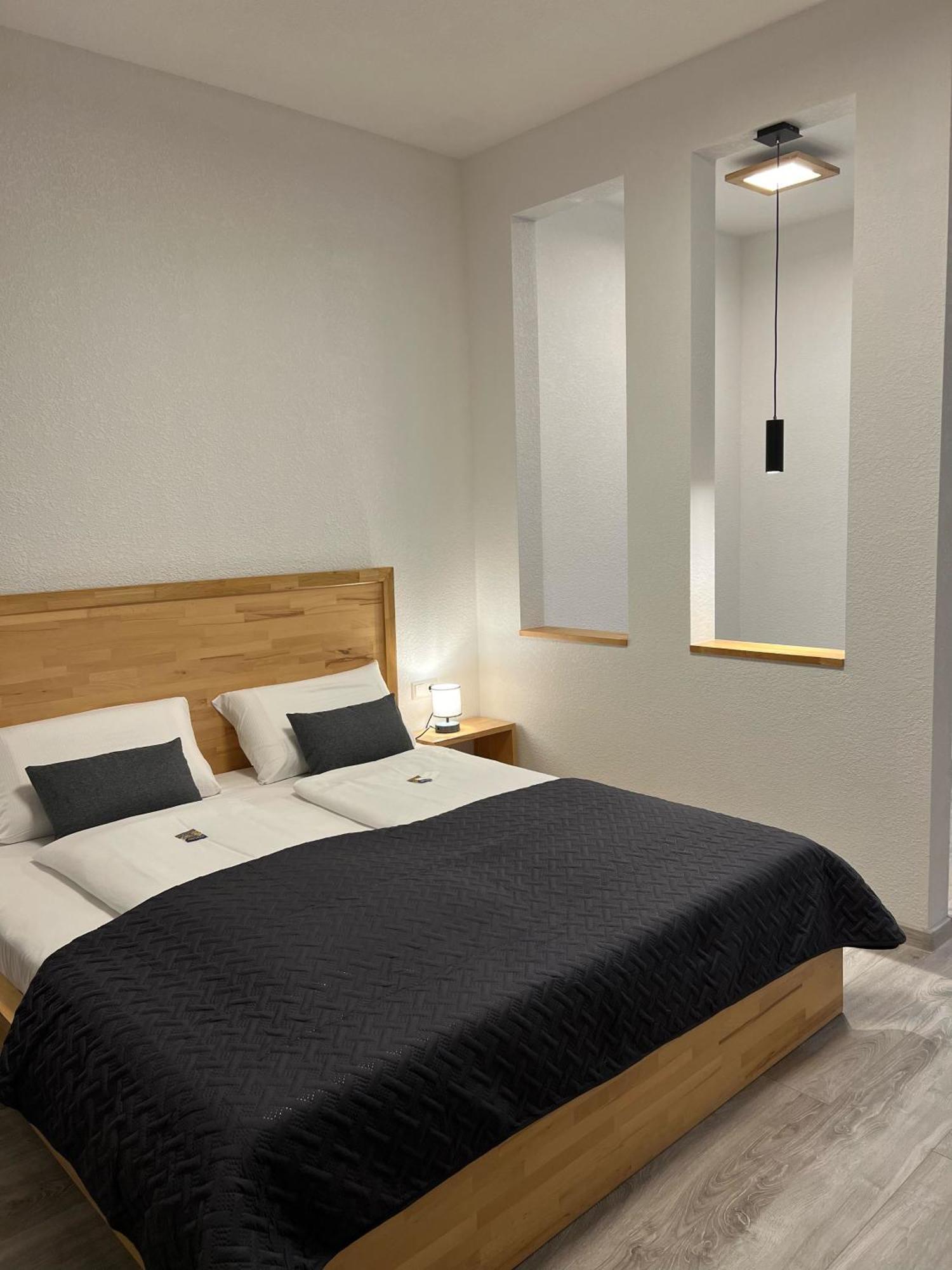 Hotel Residenz Luxury Apartments Metzingen  Buitenkant foto